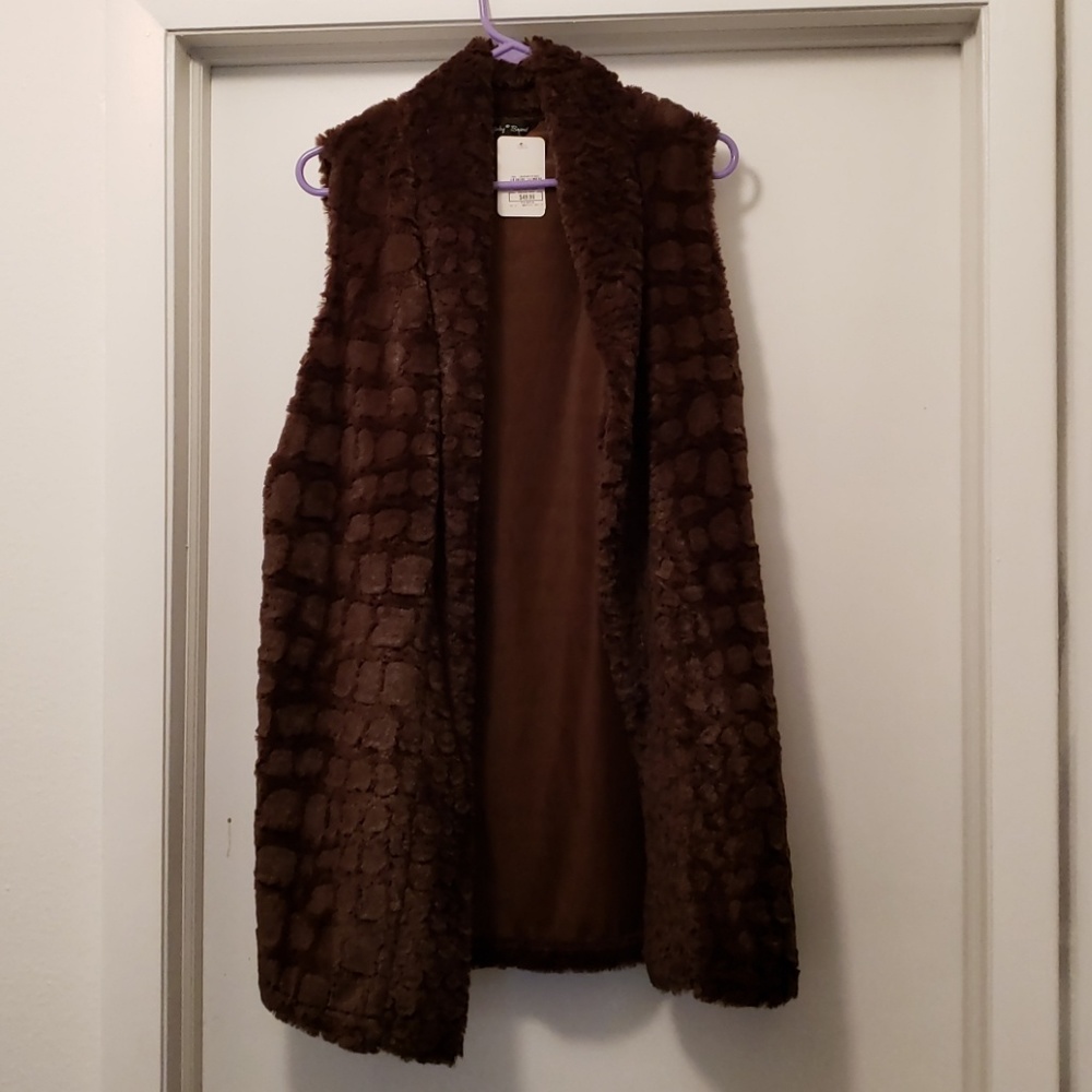 NWT Brown Faux Fur Vest